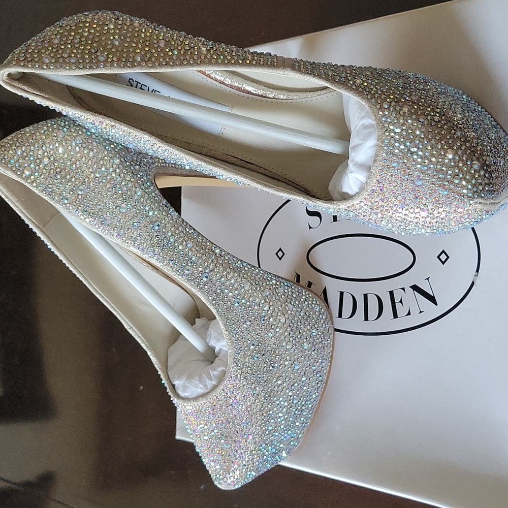 Rhinestone platform heels size 6